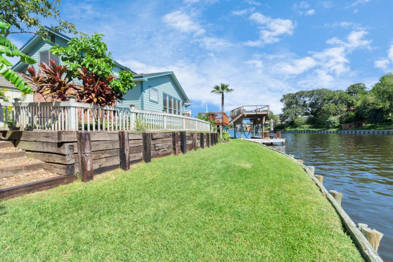 Beauty On The Water! Lake House Near The Beaches! Galveston Esterno foto
